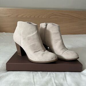 Old Navy Cream Ankle Booties with Minimalist Design